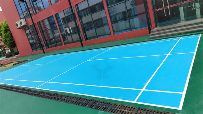 樓頂羽毛球場搭建：挑戰(zhàn)高空，享受運(yùn)動(dòng)樂趣